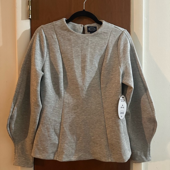 NWT Scoop Light Gray Sculpted Scuba Top Size 8/10 - Picture 4 of 6